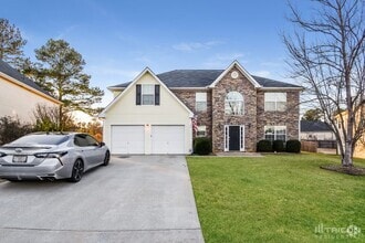 Building Photo - 3755 Renfroe Ave