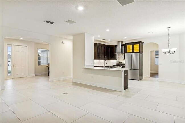 Foto del edificio - 516 Walking Fern Loop