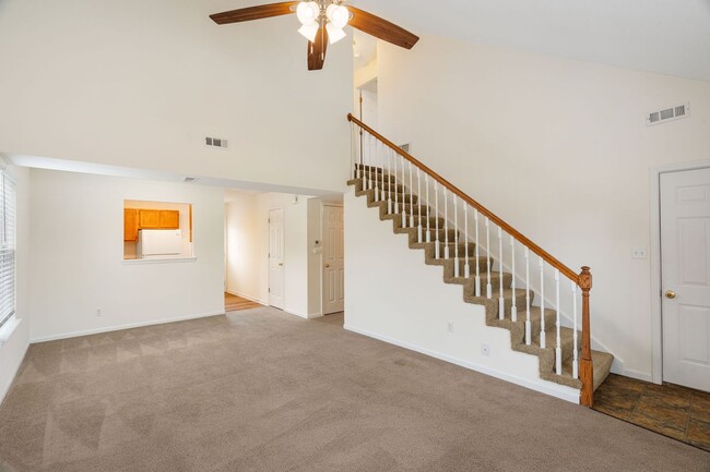 Building Photo - 3509-3511-3511 La Mesa Dr
