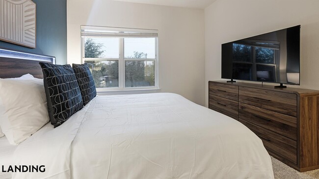 Foto del edificio - 12700 Ridgeline Blvd