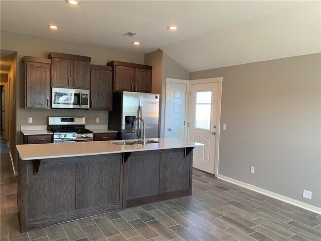 Foto del edificio - 607 W Weymouth