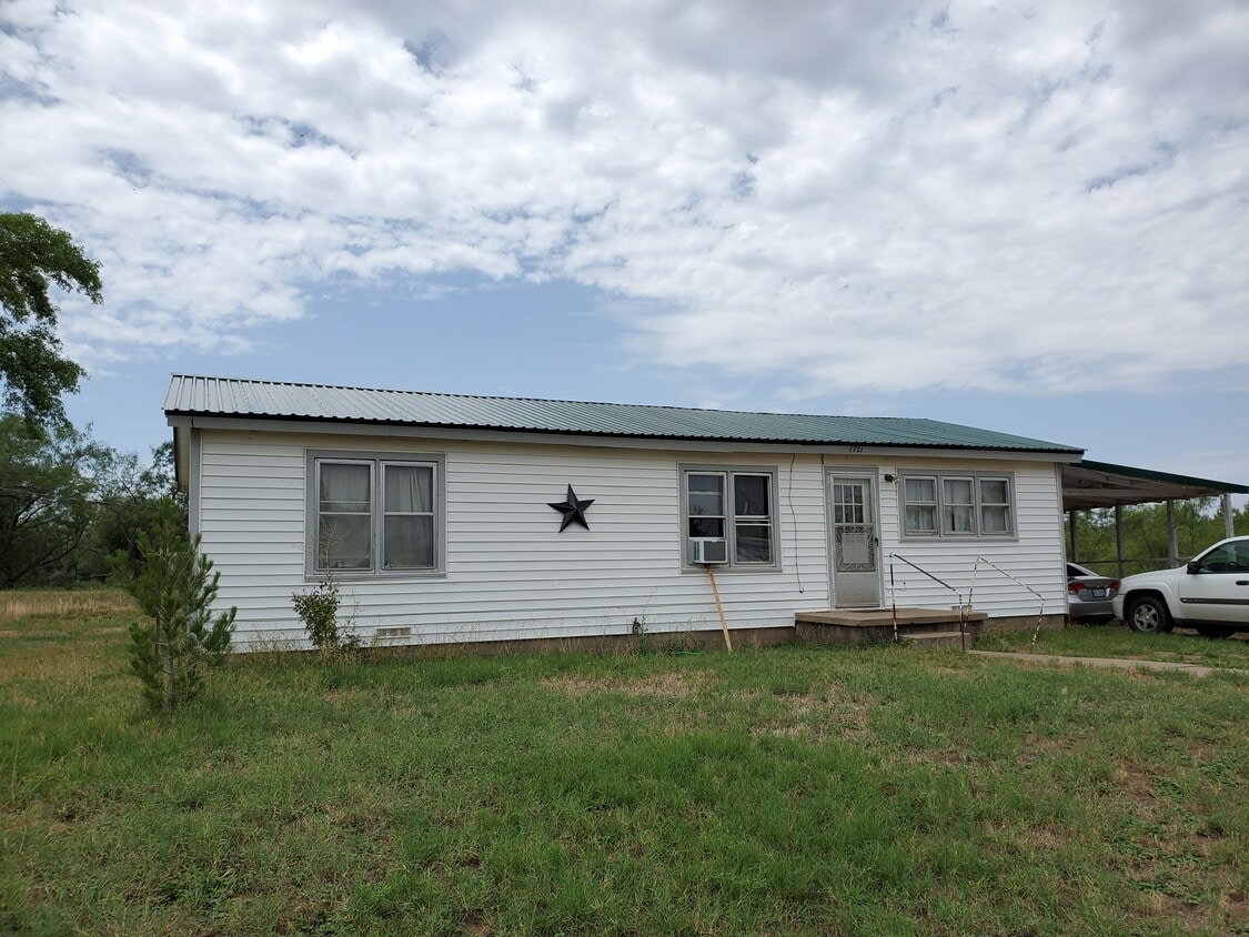 Primary Photo - 1721 Austin St