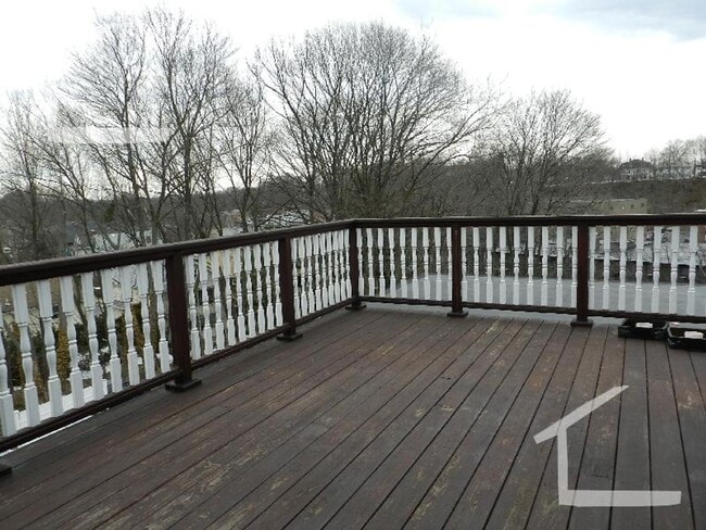 Photo - No Brokers Fee, No Security Deposit, Luxury Finishes, Sauna, Central Heat/AC, In-Unit Washer and ... Apartment