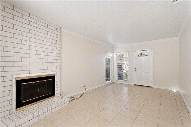 Foto del edificio - 6830-6830 Concert Way