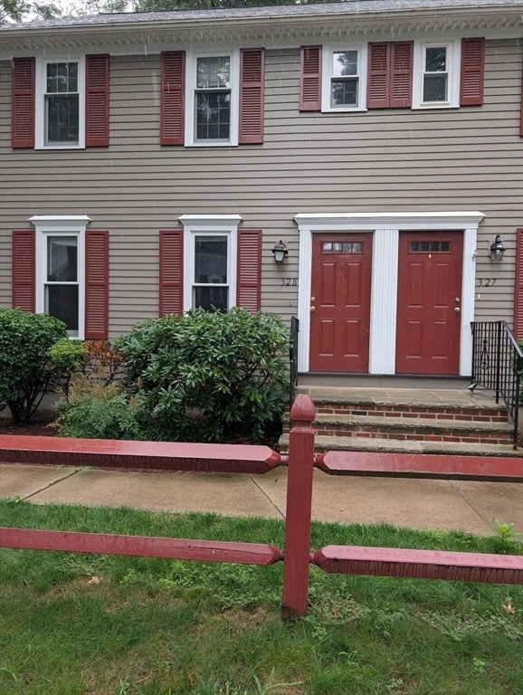 Building Photo - 328 Wellman Ave