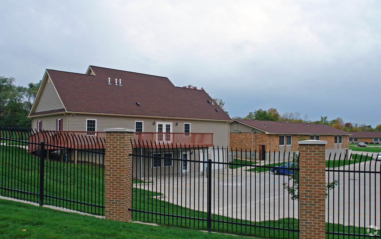 Building Photo - Stratford Place Apartments