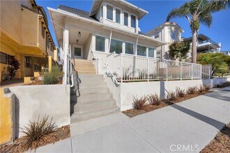 Building Photo - 308 N Catalina Ave