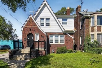 Building Photo - 17127 Roselawn St