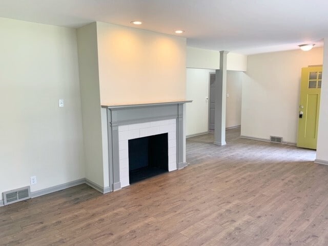 Building Photo - 2259 W Kessler Blvd N Dr