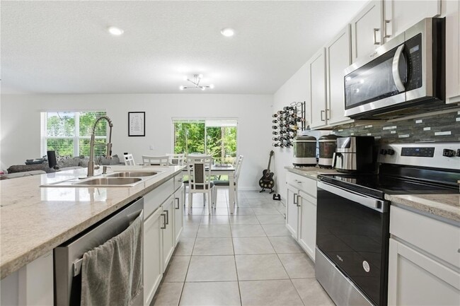 Foto del edificio - 37 Hickory Crse Cir