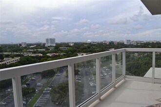 Building Photo - 2451 Brickell Ave