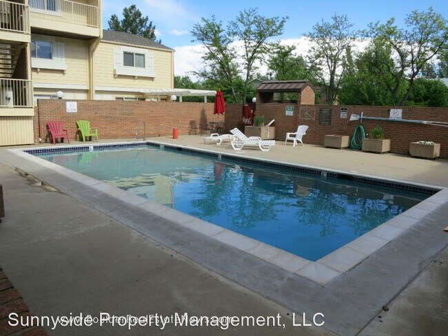 Building Photo - 1 br, 1 bath House - 3303 Madison Ave. T208