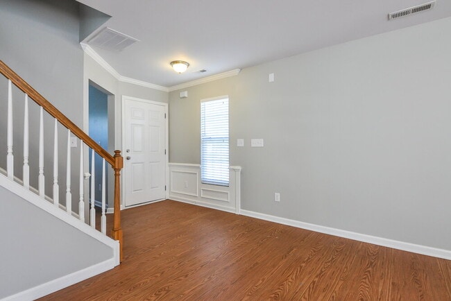 Foto del edificio - 2014 Gushing Dr