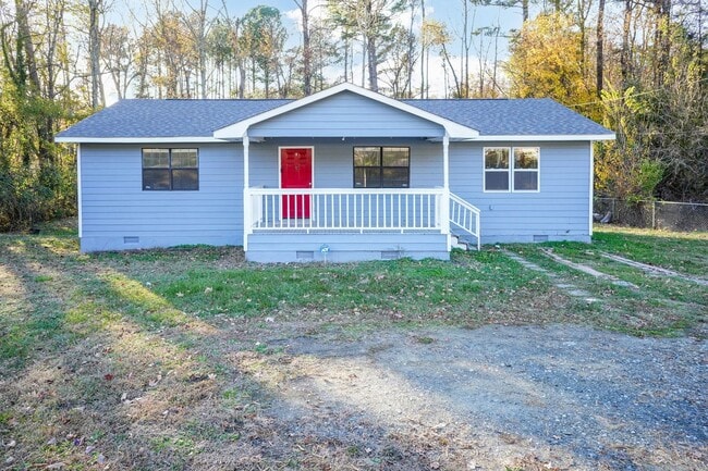 Three Bedroom Home! - Three Bedroom Home!