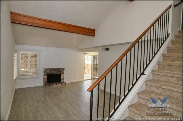 Building Photo - 2 bedroom in El Paso TX 79936