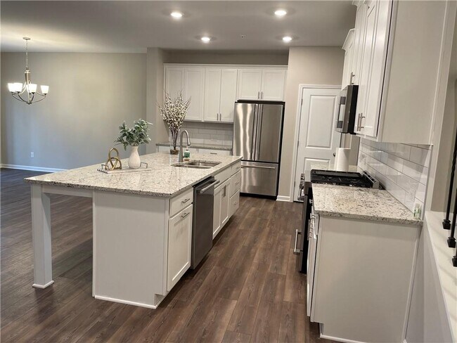 Foto del edificio - 500 Duval Dr