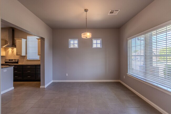 Foto del edificio - Single Family Home