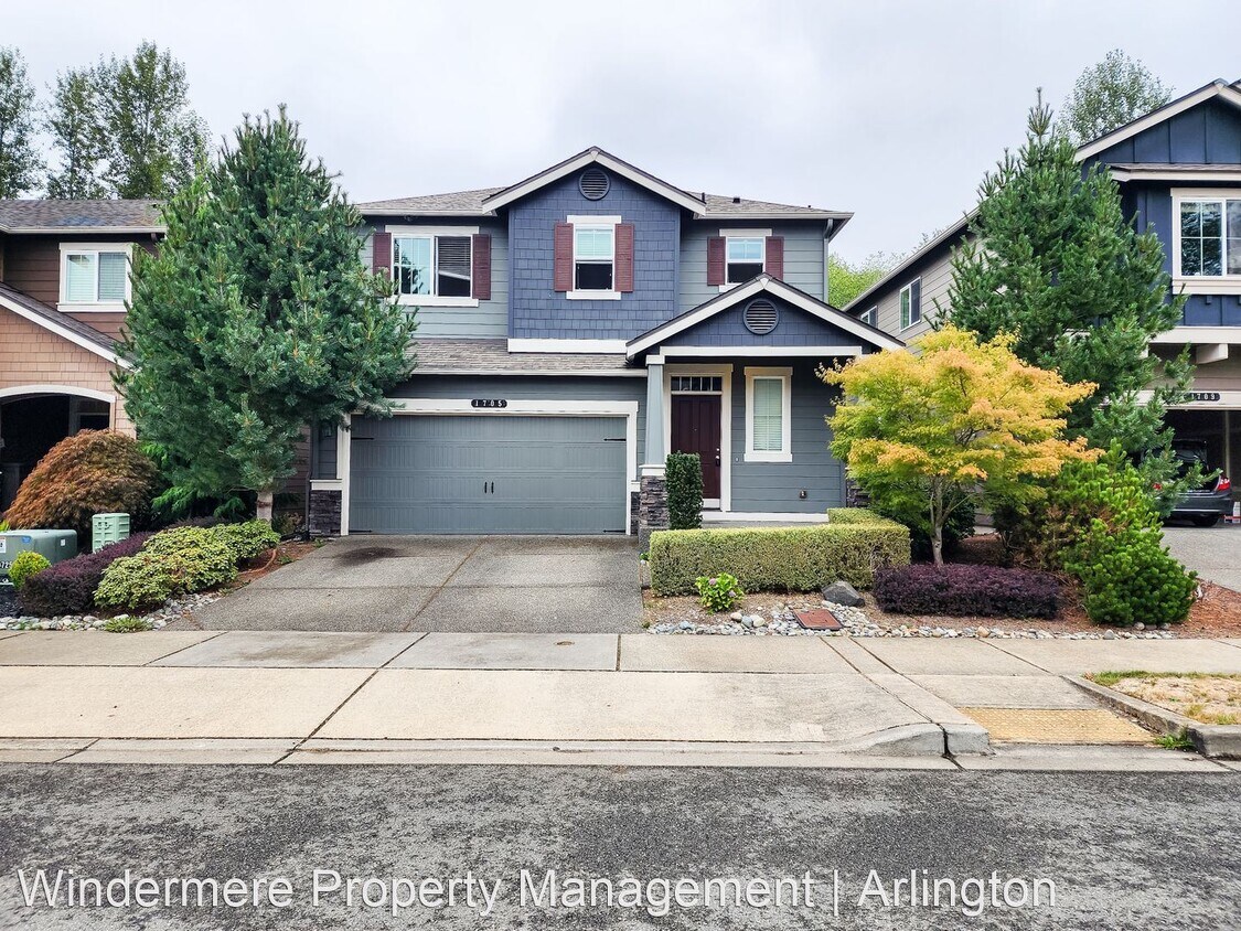 Primary Photo - 4 br, 3.5 bath House - 1705 77th AVE SE
