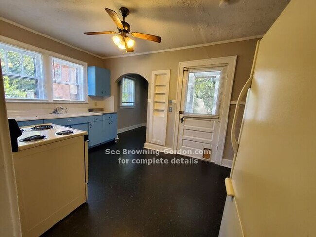 Foto del edificio - Two Bedroom off of Natchez Trace!