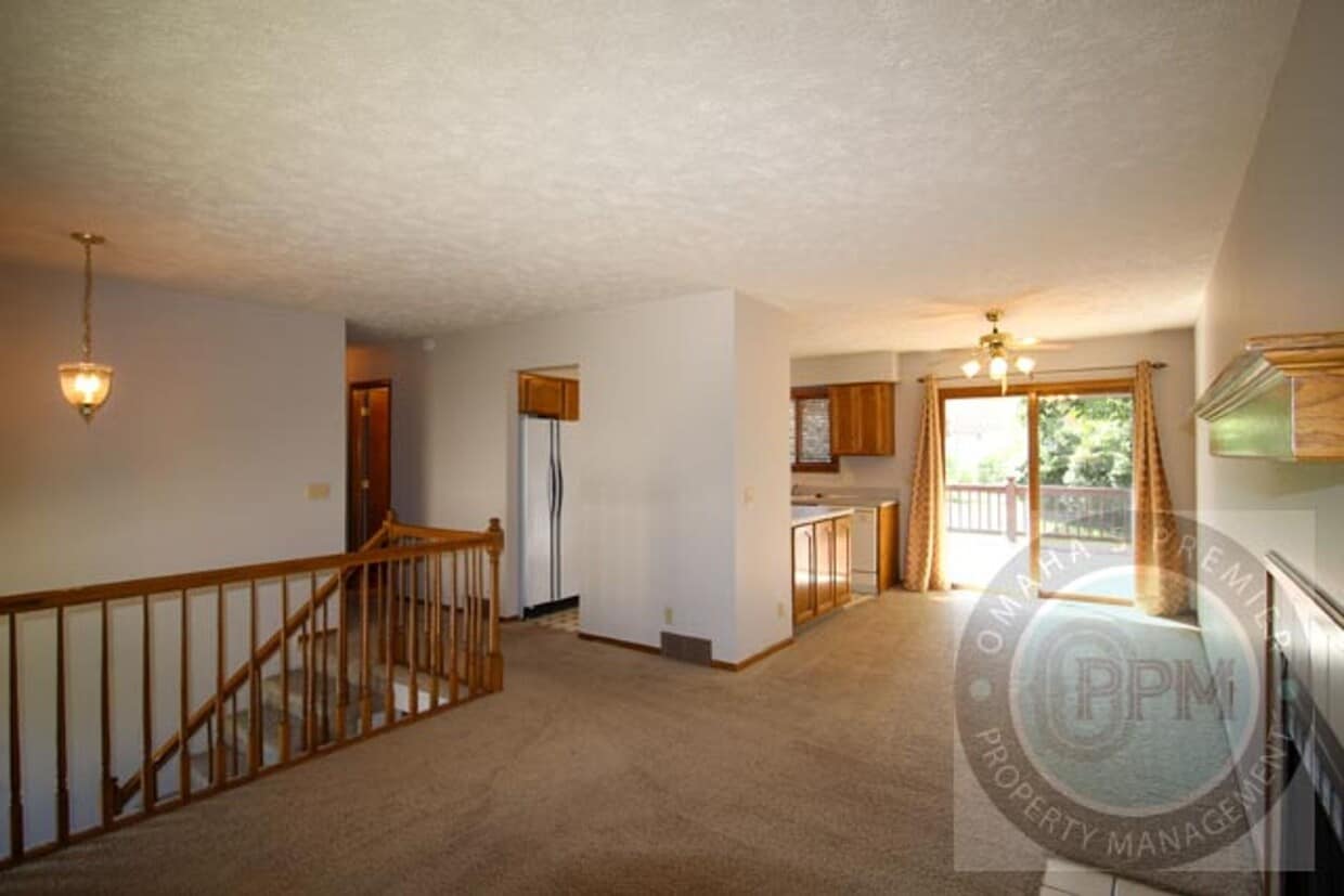 $500.00 off the Deposit Cul-de-Sac Comfort... - Cul-de-Sac Comfort! 3-Bed Omaha Home with ...