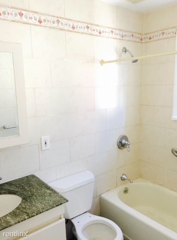 Building Photo - 2 br, 1 bath Apartment - 2616 29th St