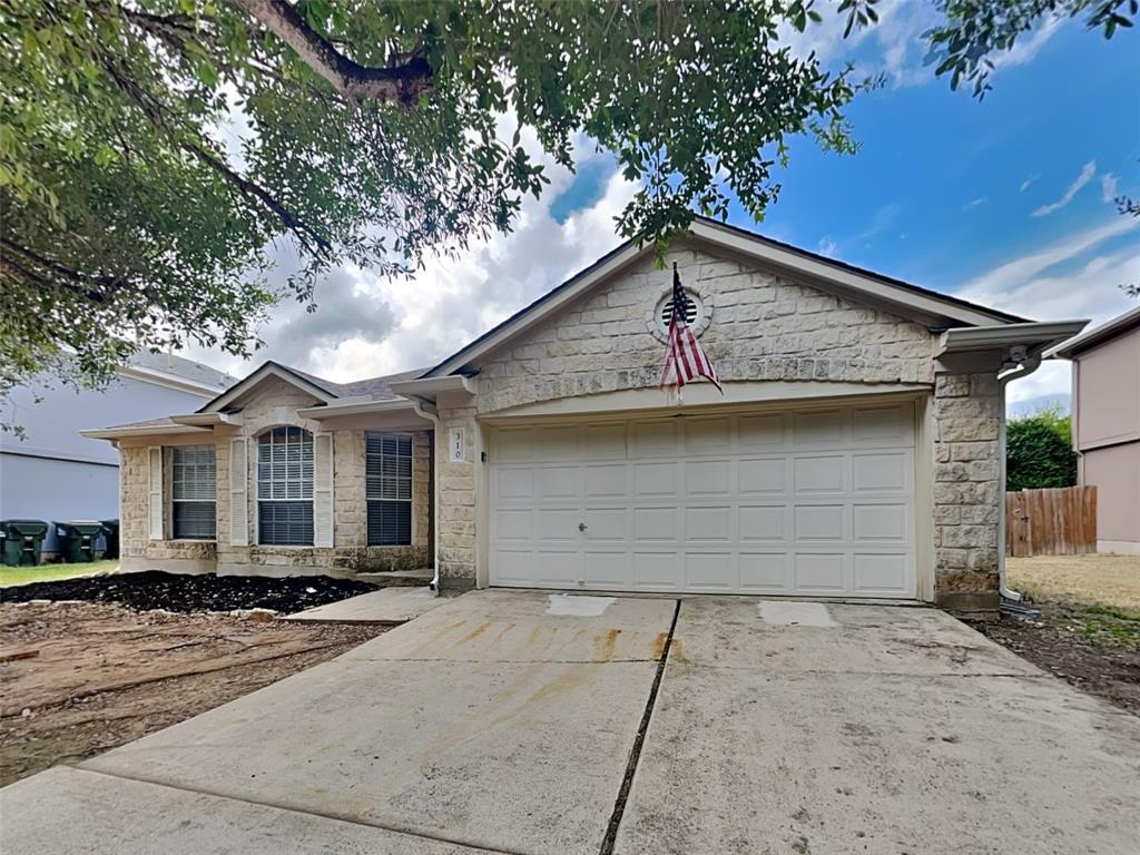 Foto principal - 310 Masonwood Dr