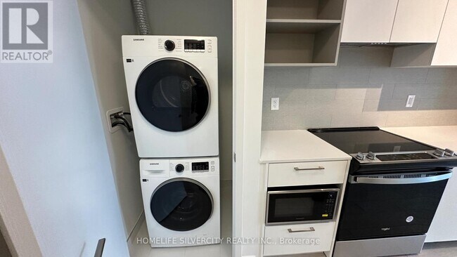 Photo du bâtiment - 260 Malta Ave.