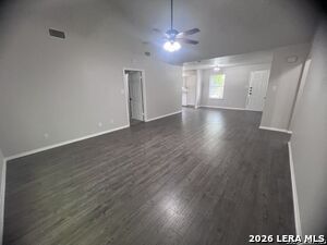 Foto del edificio - 2244 Eastman Ave