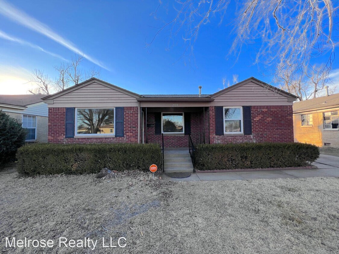 2 br, 1 bath House 2133 N Roff Avenue House for Rent in Oklahoma