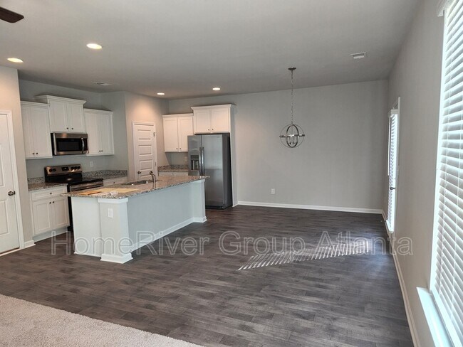 Building Photo - 761 Jackson Ct
