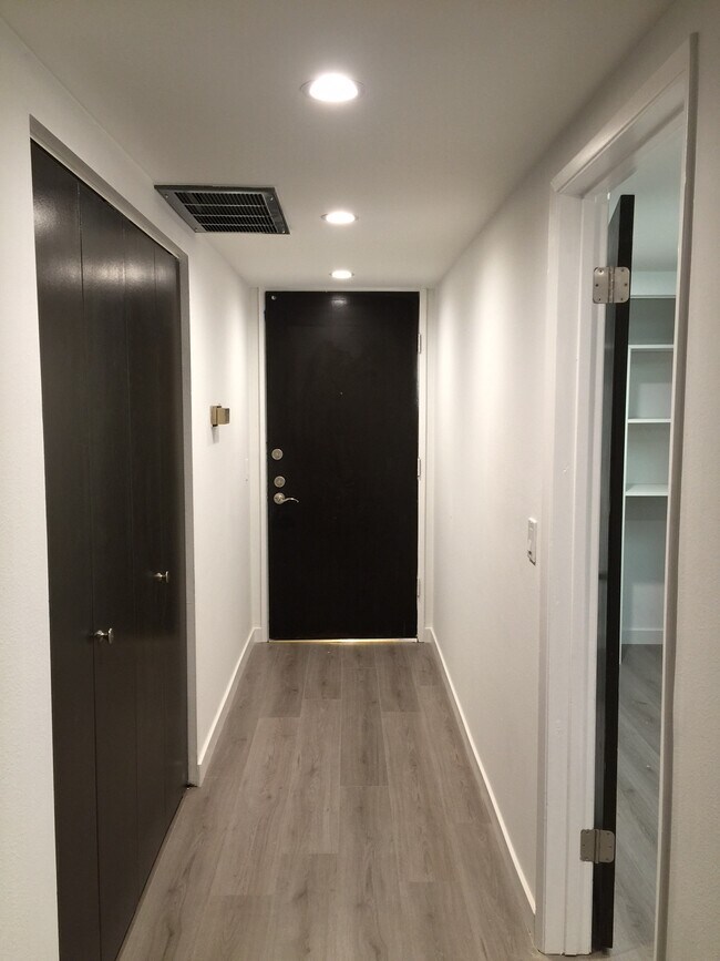 Foto del edificio - 321 Westminster Ave