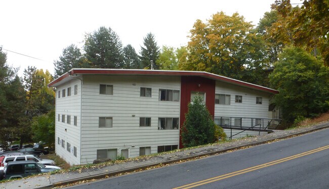 Great location - top of B St. - 960 NE B St