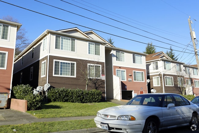 Wisteria Court Apartments in Seattle WA Apartments com