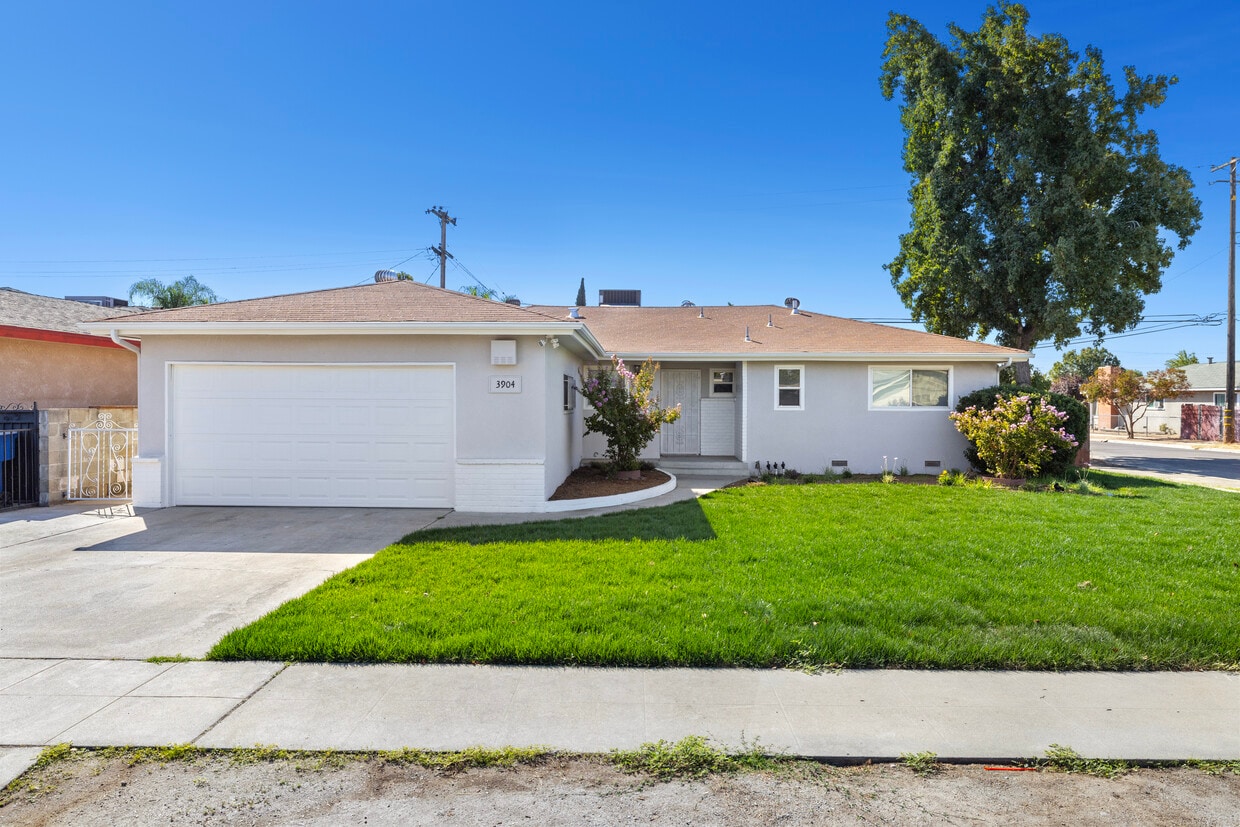Foto principal - 3904 E Hampton Way