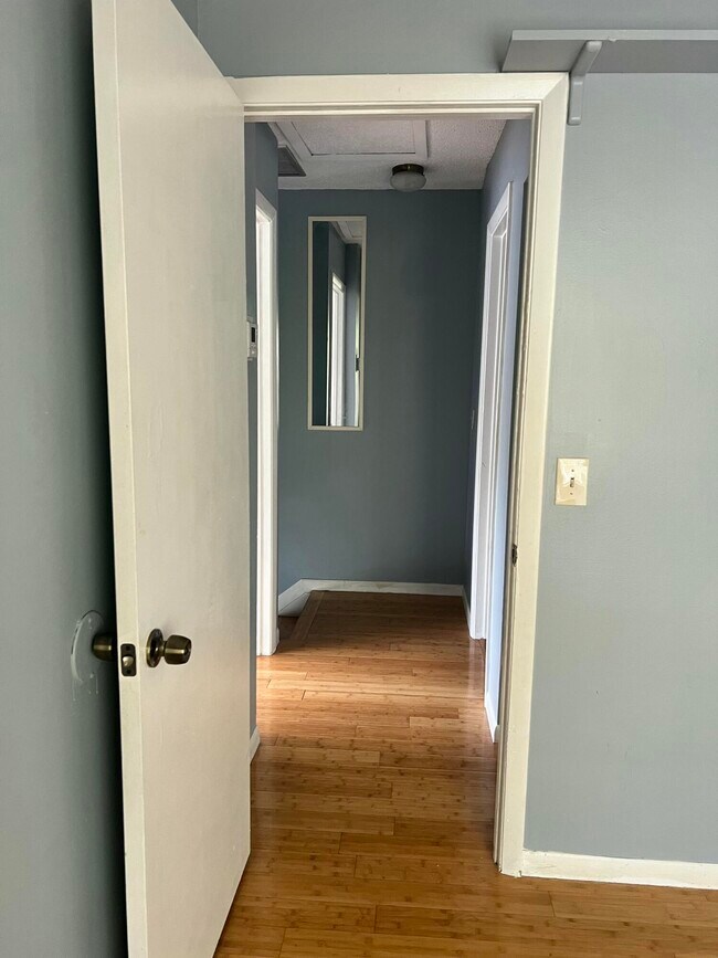 Foto del edificio - 5112 Society Pl W