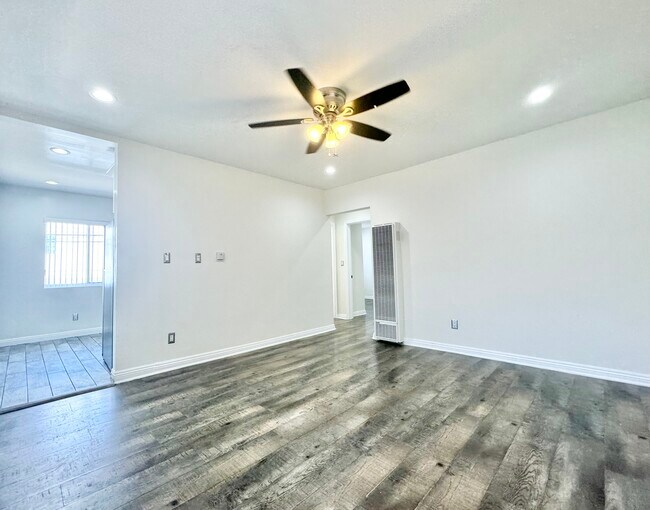 Foto del edificio - 4839 W 17th St
