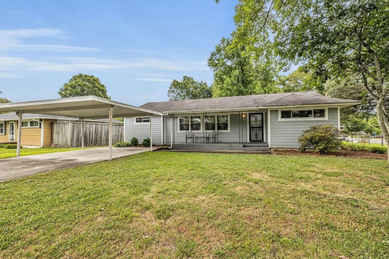 Foto principal - 740 Lanoir St