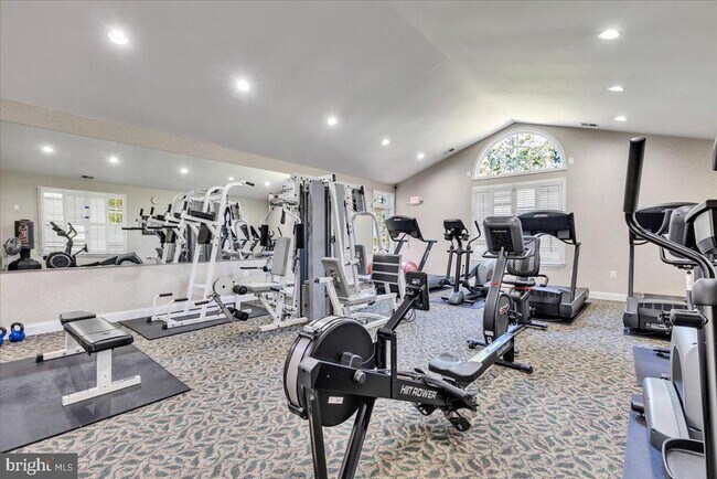 Foto del edificio - 4315 2nd Rd N