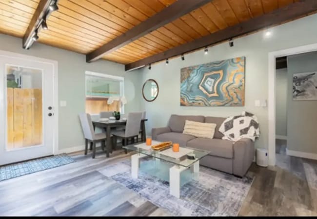 Building Photo - This is Unit A w/ direct alley access. All...