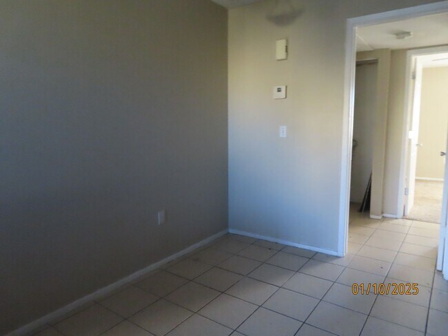 Foto del edificio - 1 bedroom 1-Bath Condo  Bldg. 6 Unit #333 Gated Community