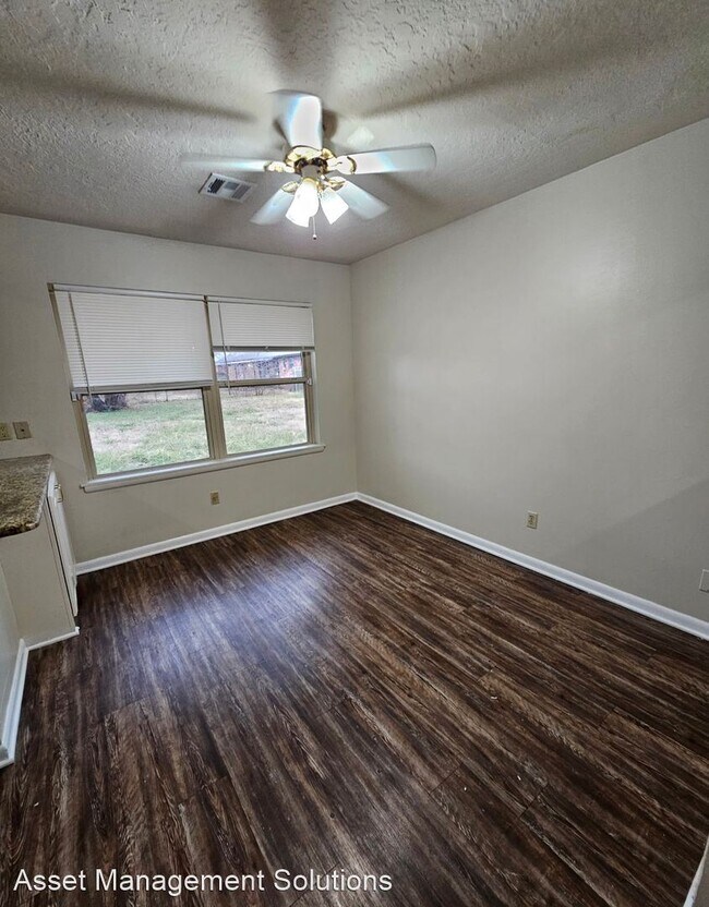 Building Photo - 3 br, 1 bath House - 319 Barbour Avenue