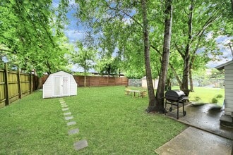 Building Photo - 6917 Rook Blvd