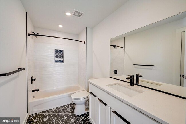 Foto del edificio - 212 W Rittenhouse St