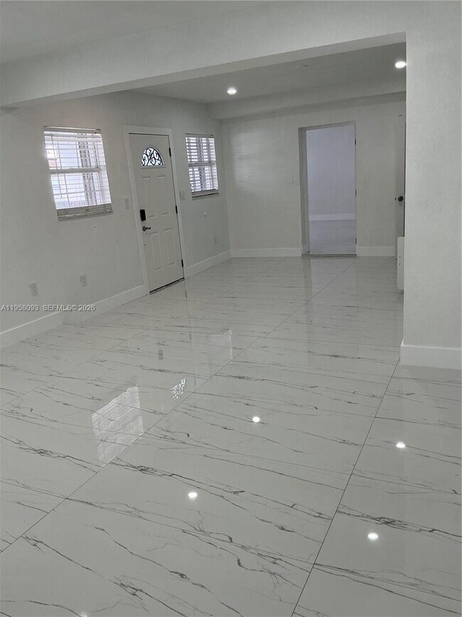 Foto del edificio - 14821 SW 104th Ave