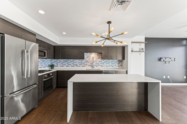 Foto del edificio - 200 W Portland St