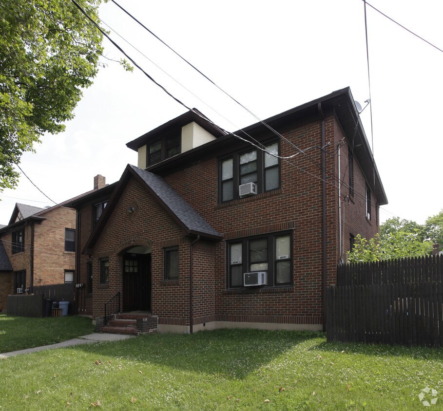 135 Willowbrook Rd, Staten Island, NY 10302 Apartments in Staten