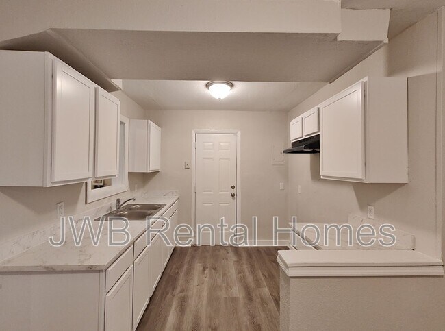 Foto del edificio - 3524 Andrews St