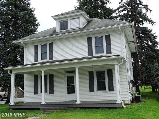 Foto del edificio - 4 bedroom in Chambersburg PA 17202