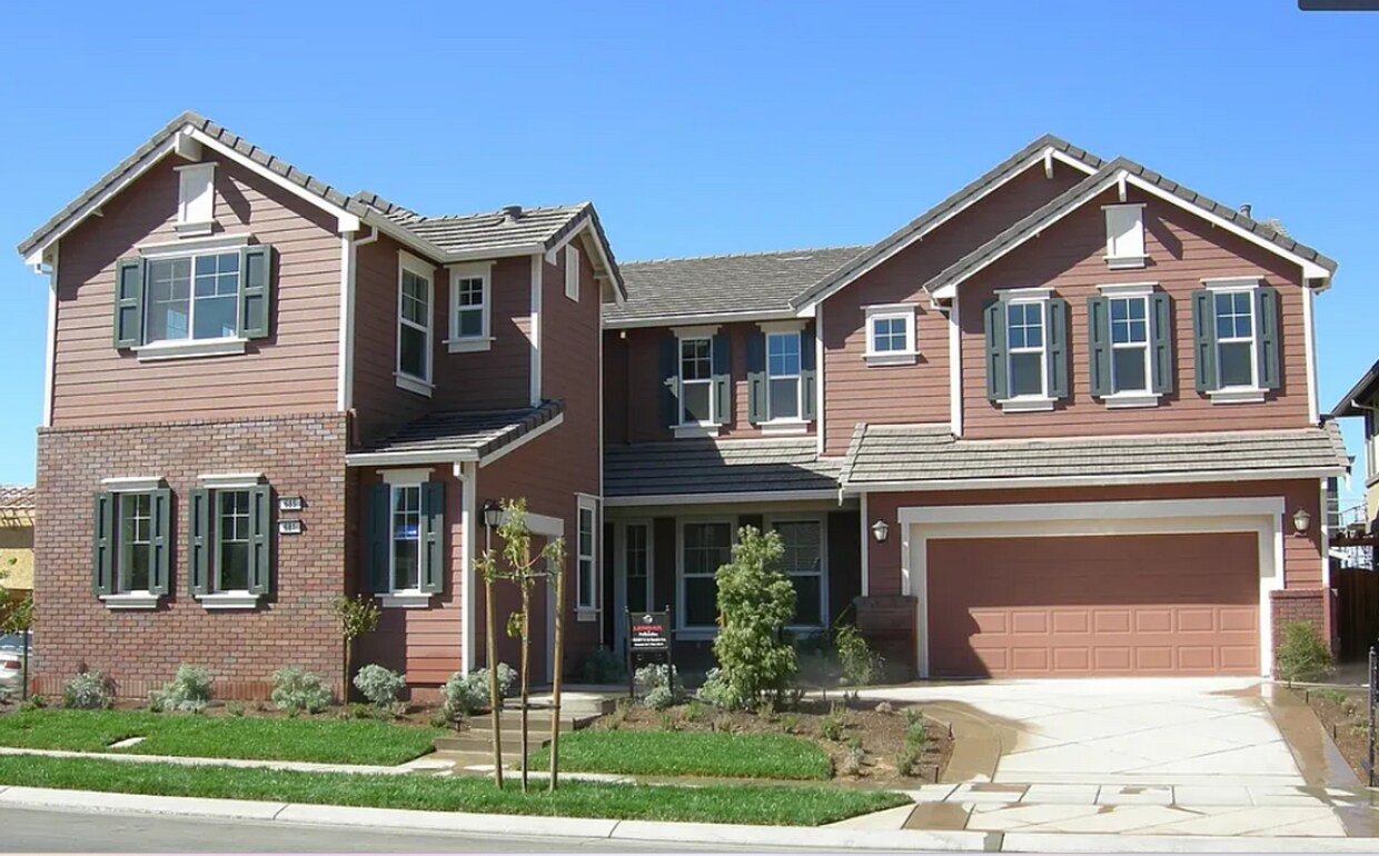 Foto principal - Mountain House Home Spacious 4 Bedroom, 3....