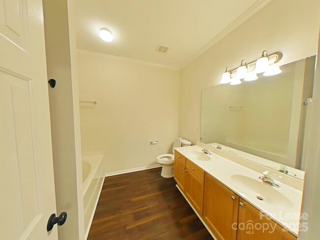 Building Photo - 5418 Franklin Springs Cir